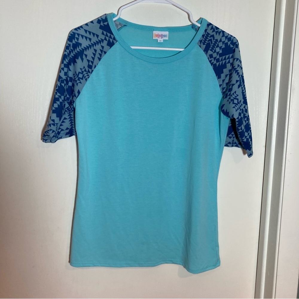 Lularoe top medium